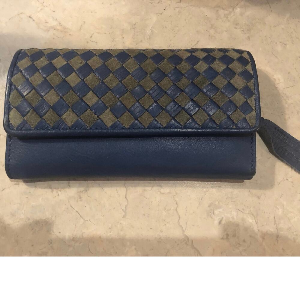 Wallet Genuine Leather Blue With Grey Checkered Pattern on Front. 7x4